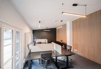 Schreibtischarbeitsplätze / Coworking