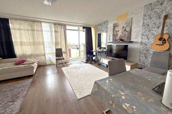 3423 Wohn-Schlafzimmer a