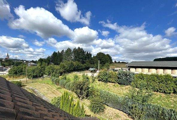 wunderschöne Umgebung (Nachbar = privater Pferdehof)