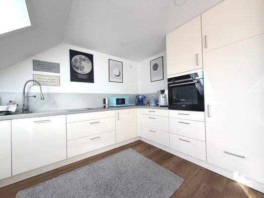 Hochwertige Einbauküche