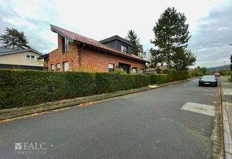 Nord-West-Ansicht mit Umfeld