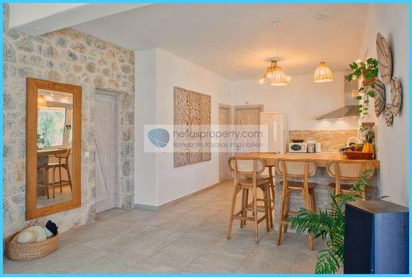 6cdd87bb7b494a69838999e25e2302c3-original