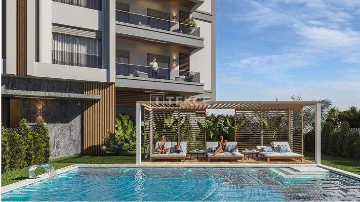 Apartments in a Complex with Pool Near the Beaches in İzmir