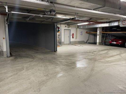 7B51EF65-AD50-4787-A486-BA360EAC5E91