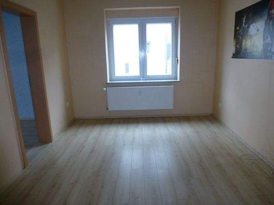 S-Durchgangszimmer z. Schlafzimmer