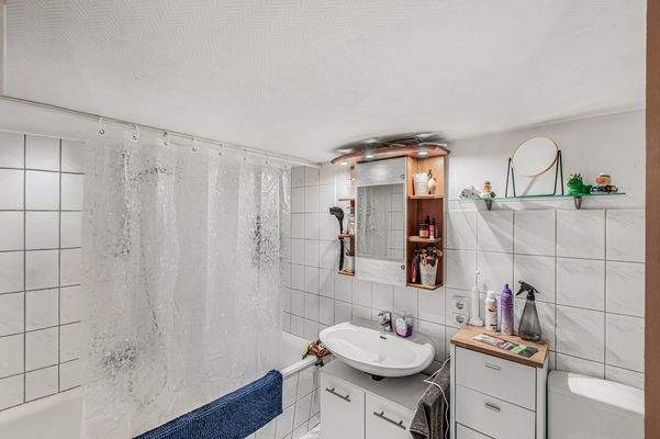 Badezimmer Kellergeschoss