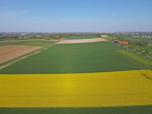 Drohne - Blicke vom Grundstück Richtung Hannover