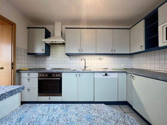 561 - schicke Einbauküche