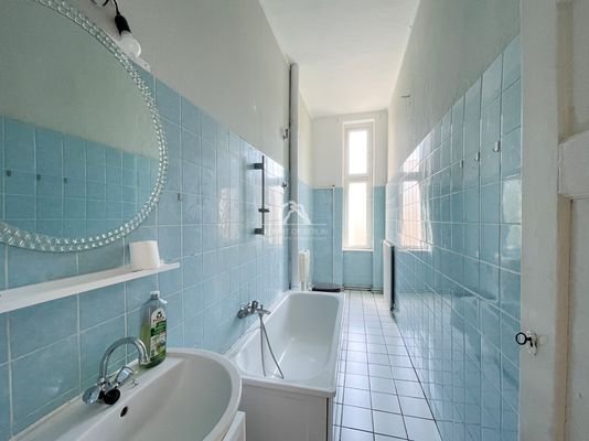 Badezimmer / bathroom