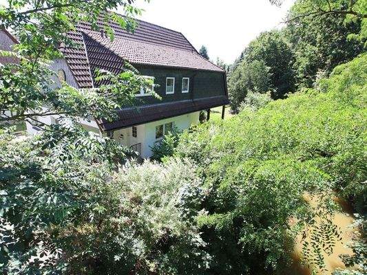 Norden mit Flusslauf der Aue