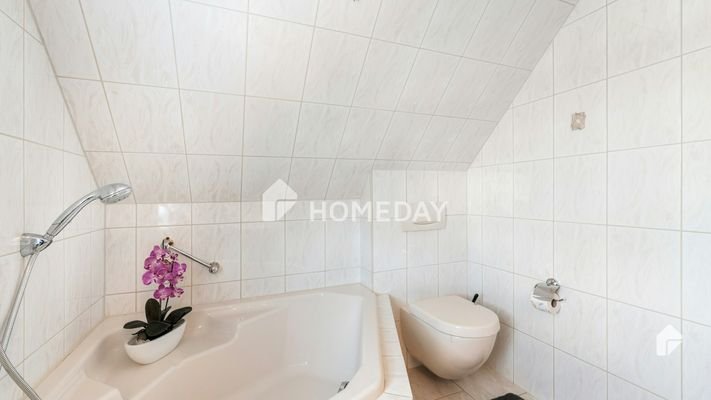 1. OG Badezimmer 2