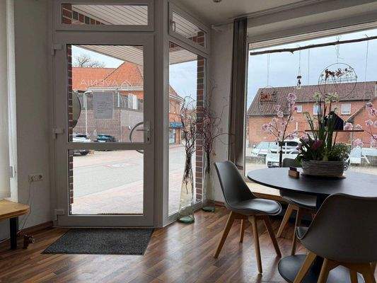 2Eingang innen.jpeg