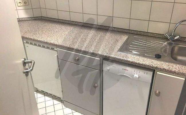 INFOS UNTER: 06171-586000