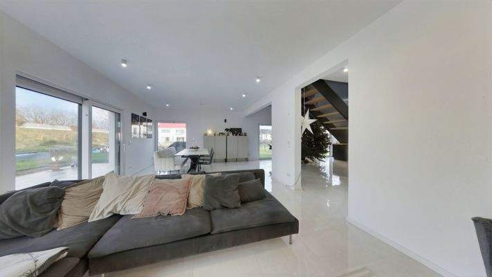 Blick vom Wohn- zum Essbereich