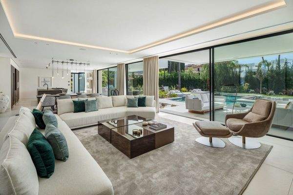 Photo: Villa in Nueva Andalucia