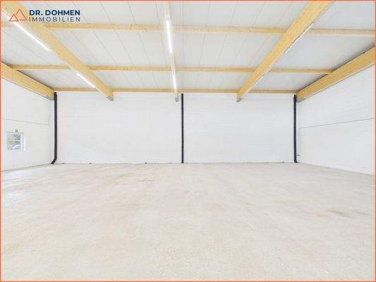 Halle-Innenansicht 4