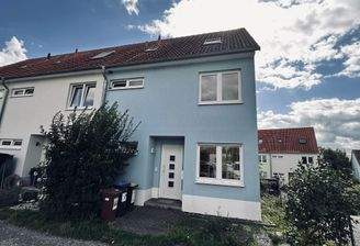 Haus straßenseitig
