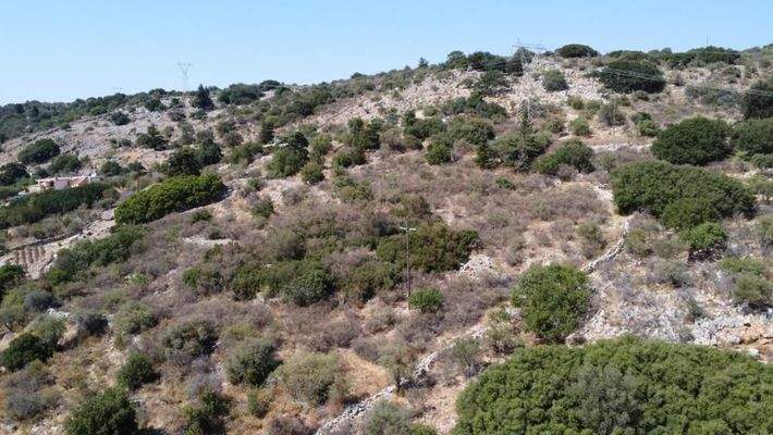 Kreta, Kaina: Grundstück mit herrlichem Bergblick zu verkaufen