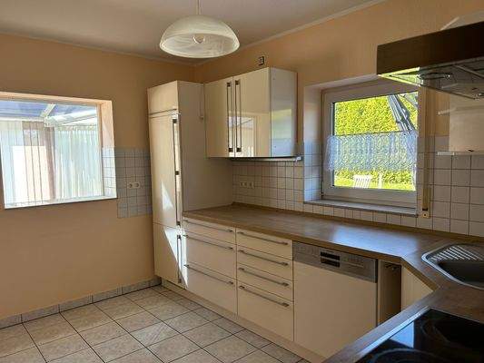 =?UTF-8?Q?K=C3=BCche?=