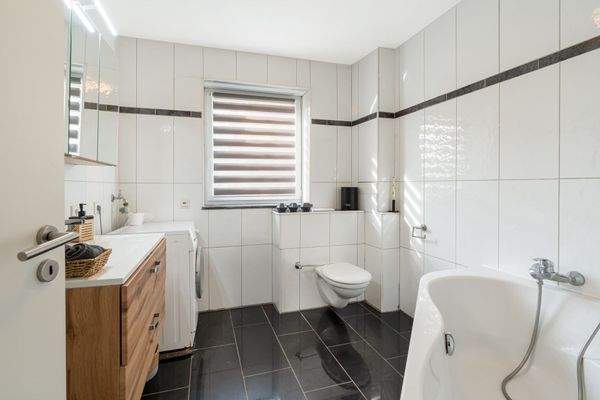 Badezimmer Wohnung 1