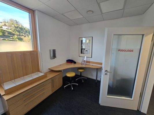 Behandlungs-/Büroraum 2