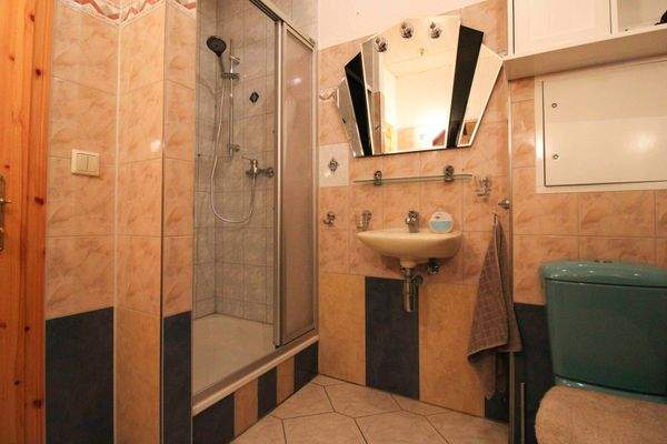 Badezimmer (2)
