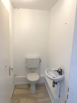 WC 1 von 3