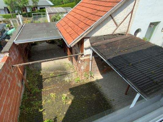 Blick vom OG zum Hof