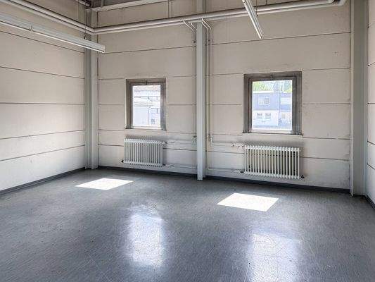 Aufenthalts-/Büroraum (OG)