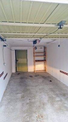 Garage innen.jpg