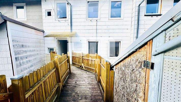 Zuwegung Nebengelass OG