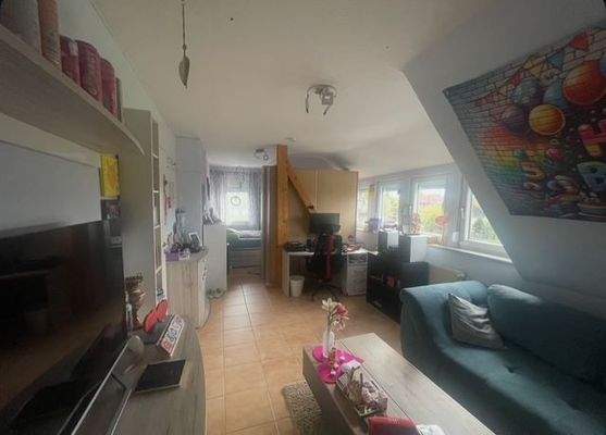 Schlafzimmer/ Kinderzimmer OG