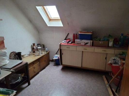 Abstellraum, Bad möglich