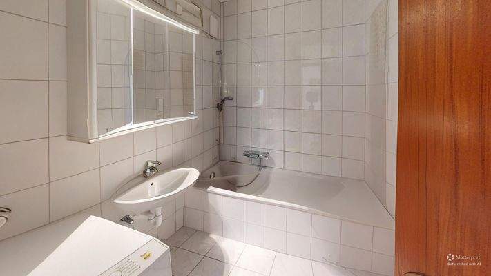 Badezimmer mit Badewanne