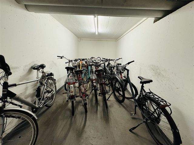 Schöne 2-Zimmer-Whg. mit Balkon u. Tiefgaragenstpl. im Kieler Zentrum // Muhliusstraße, Kiel - Photo 1
