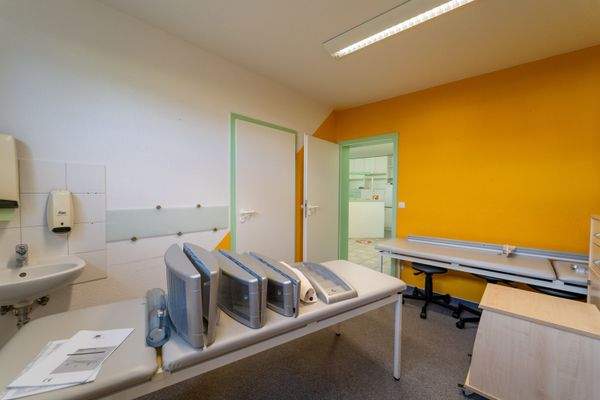 Praxisräume-Behandlungsraum