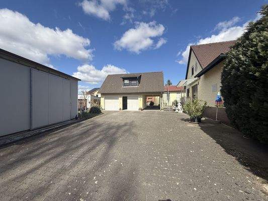 einfahrt.jpeg
