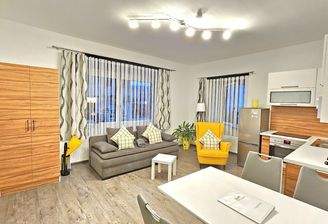 Wohn-/Esszimmer - Wohnung - Seeboden - kaufen