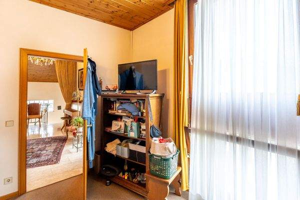 Schlafzimmer 1 im OG (ELW)