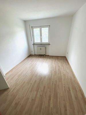 Schlafzi.  von der Eingangstür