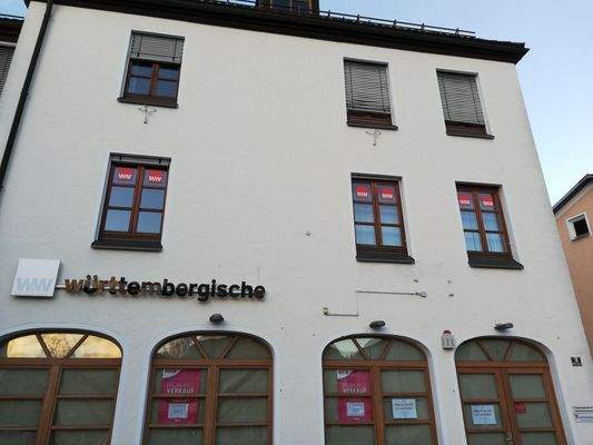 Haus Ansicht bzgl Schriften.jpg