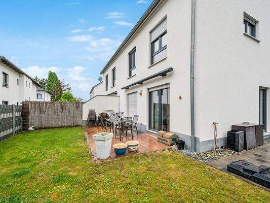 Terrasse und Garten