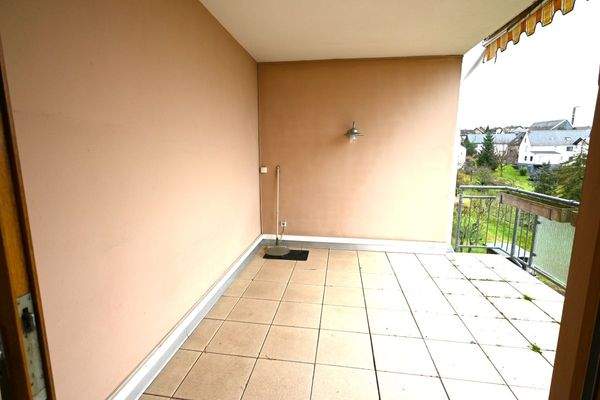 2 überdachte Balkone