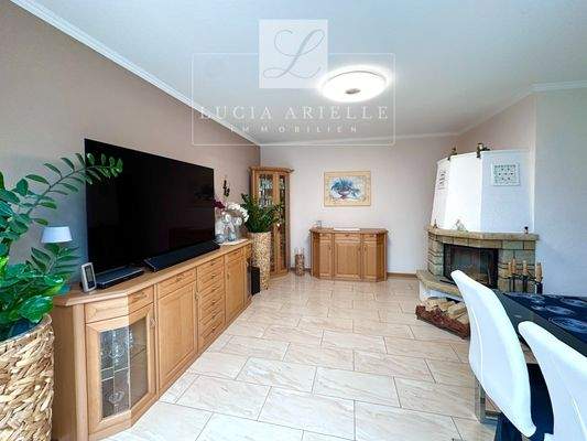 Wohnzimmer inkl. Kamin