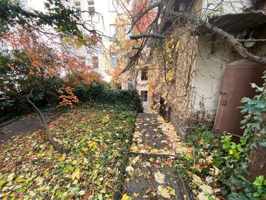 Garten hinter dem Haus (3).jpg