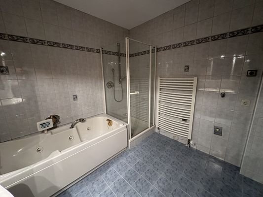 Badezimmer (1)