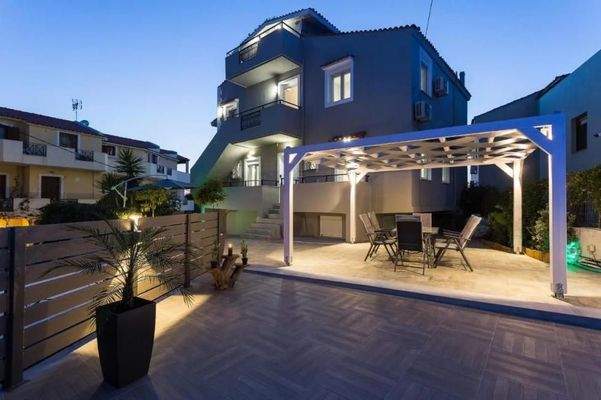 Kreta, Panormos: Touristischer Komplex zum Verkauf