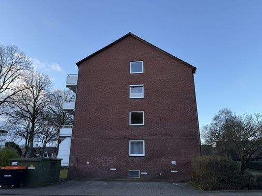 Mehrfamilienhaus Seite