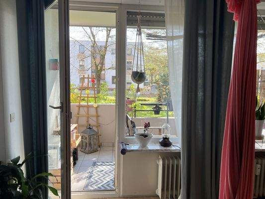 18 Blick zum Balkon.jpg