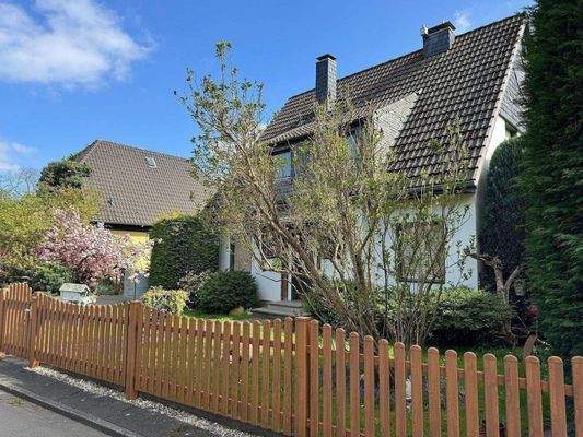 ....ein Frühlingsgruß im Vorgarten